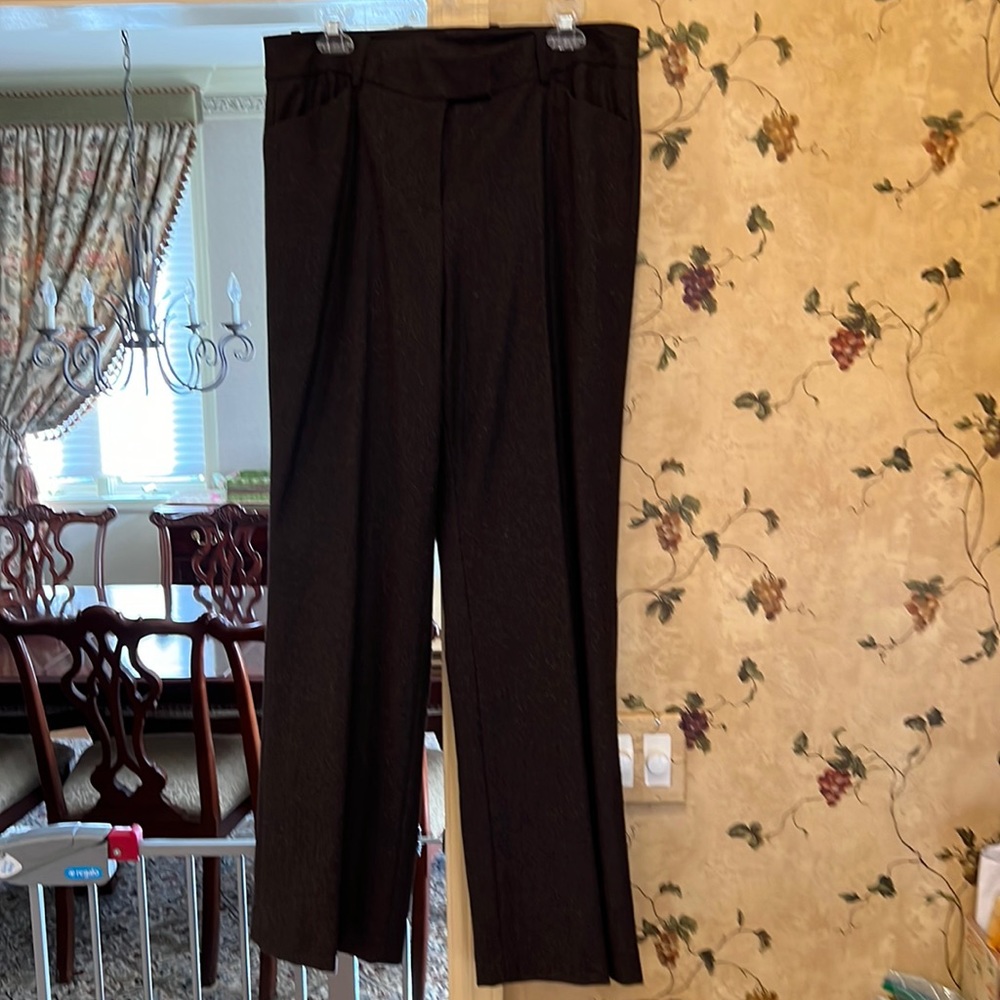 Lined wool blend Ladies size 12 slacks by Tahari.